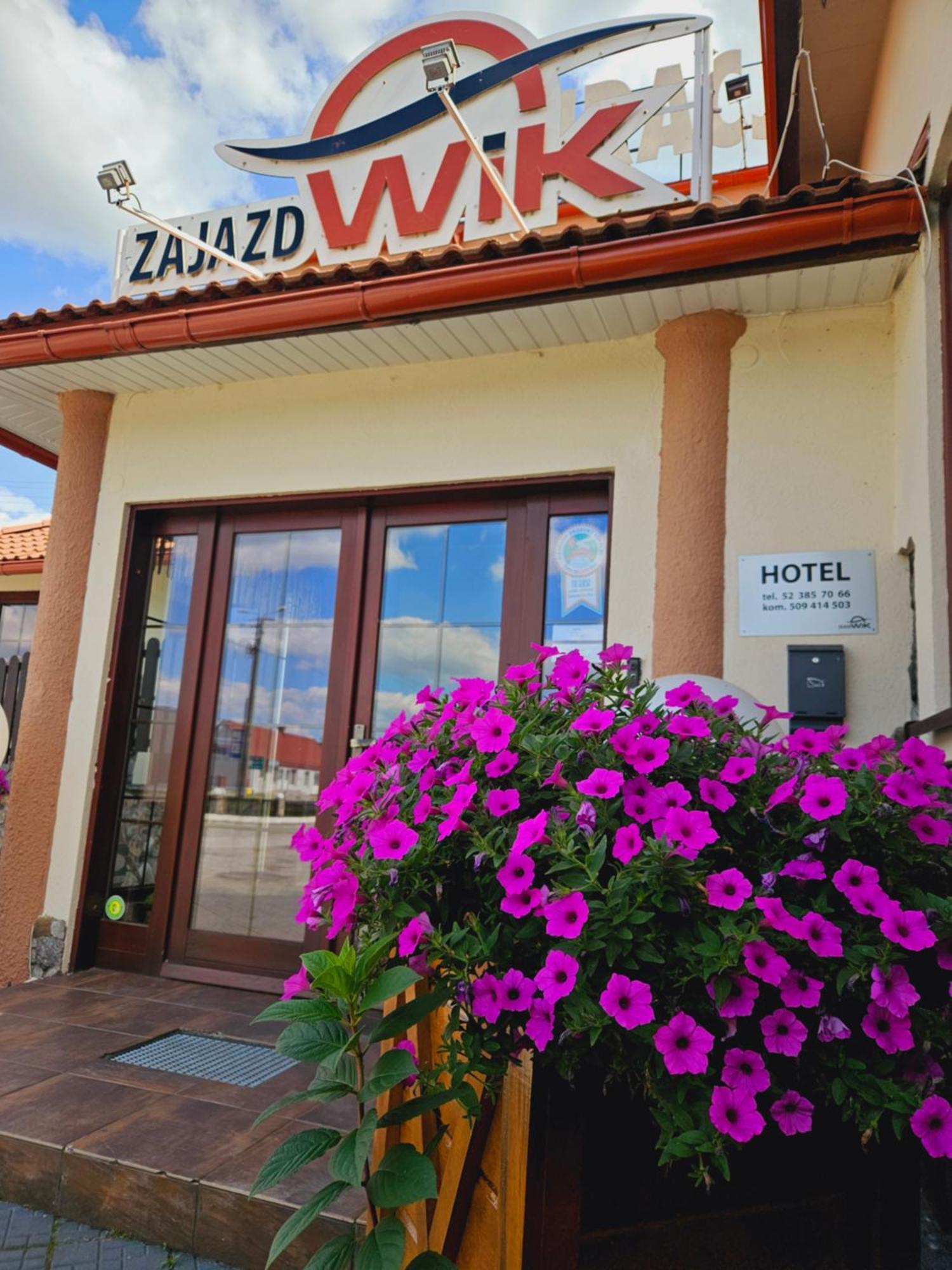 Zajazd Wik Slesin  外观 照片